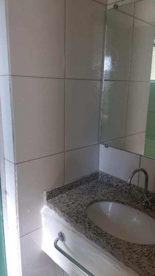 Golden dolphin Express 5pessoas mais 1 criança até 5 anos com toalhas e roupas de cama,lençóis, travesseiros e fronhas e 3 parques aquáticos termais limpeza impostos e taxas já incluso Caldas Novas Esterno foto