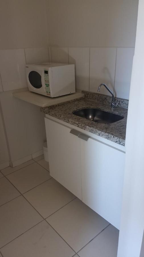 Golden dolphin Express 5pessoas mais 1 criança até 5 anos com toalhas e roupas de cama,lençóis, travesseiros e fronhas e 3 parques aquáticos termais limpeza impostos e taxas já incluso Caldas Novas Esterno foto