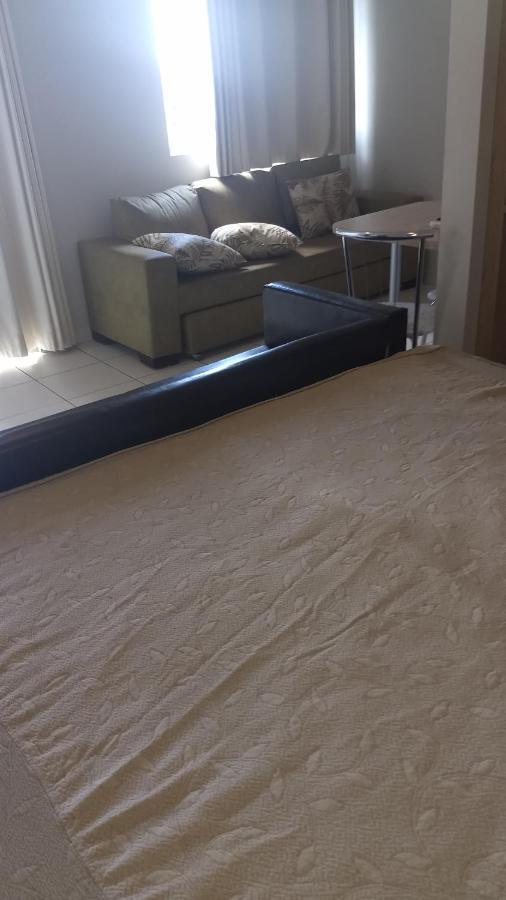 Golden dolphin Express 5pessoas mais 1 criança até 5 anos com toalhas e roupas de cama,lençóis, travesseiros e fronhas e 3 parques aquáticos termais limpeza impostos e taxas já incluso Caldas Novas Esterno foto